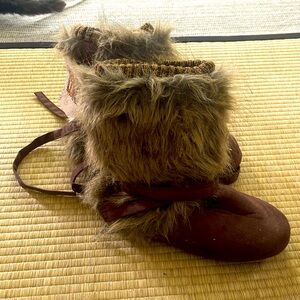 Women’s Muk Luks